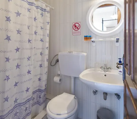 Foivos 2 ホテル ギシオ